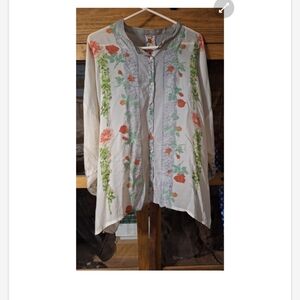 Johnny Was Blouse XL Sheer light material